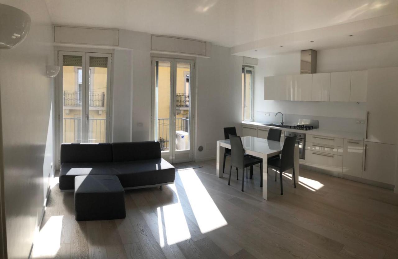 Bright & Spacious Apartment Near Navigli - Ponti Milan Exterior photo