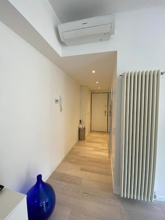 Bright & Spacious Apartment Near Navigli - Ponti Milan Exterior photo